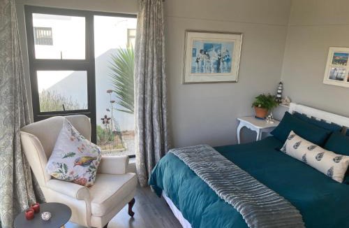 Shelley Point House | Shelley Cove