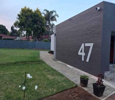 Newcastle House | 47 Northward BnB