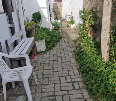 Sandbaai Apartment | Self Catering garden flat unit7 , Sandbaai