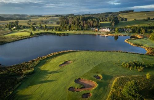 Nottingham Road Cabin | Gowrie Farm Golf Lodge