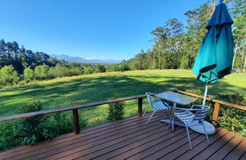 Keurboomstrand Apartment | Mountain view Bespoke tiny home