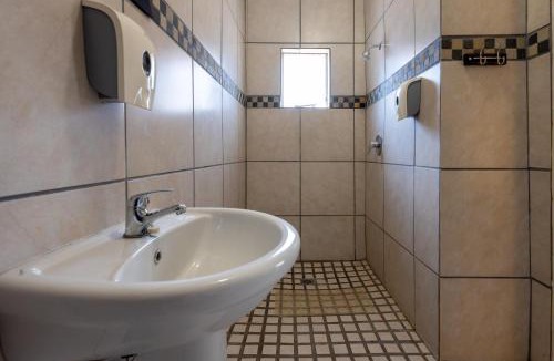 Colesburg Bed & Breakfast | Van Zylsvlei - A Karoo Guest Farm