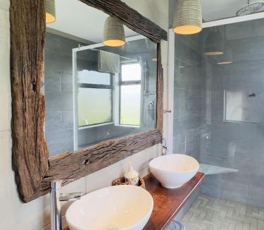 Metsimaholo House | Vaal Dam Getaway