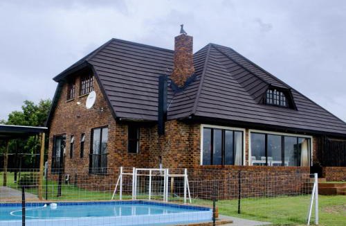 Metsimaholo House | Vaal Dam Getaway