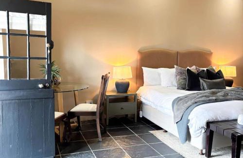 Stellenbosch Apartment | Nooitgedacht Estate Guest Farm Cottages