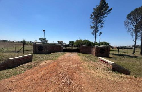 Potchefstroom Ski Chalet | The Grove