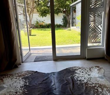 Flamingo Vlei House | Bird Song Bedroom
