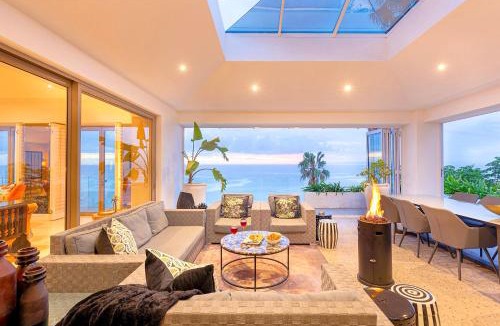 Clifton Villa | Clifton YOLO Spaces - Clifton White House Villa