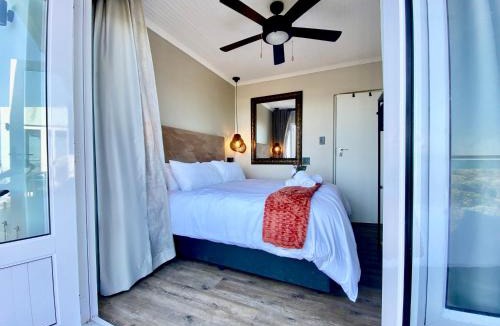 Pearly Beach Villa | Oystercatcher House