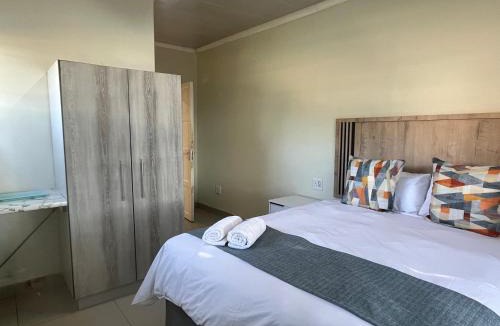 Newcastle House | Sunray Guesthouse