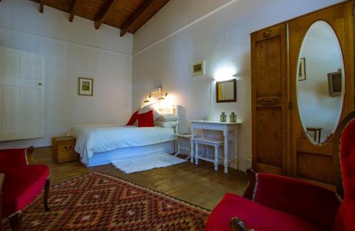 Colesberg Bed & Breakfast | The Barracks