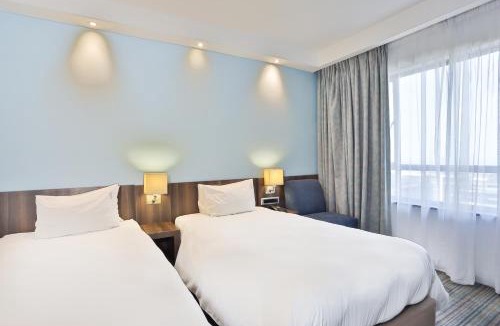 Umhlanga Ridge Hotel | Holiday Inn Express Durban - Umhlanga by IHG