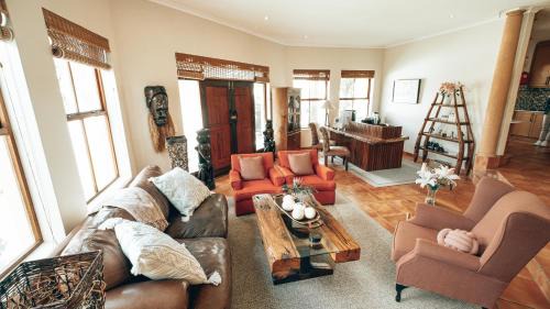 Kleinmond House | Villa Chad Luxury Guesthouse