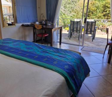 Pniel Bed & Breakfast | Lumley's Place Guesthouse