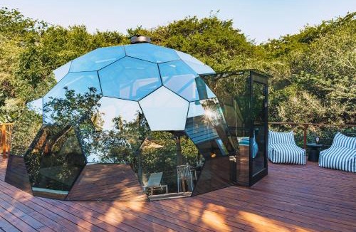 Hluhluwe Villa | The Dome, Private Pool, Hot tub, Free Standing Bath, Private Game Reserve, Stargazing, Giraffe Tower, Romantic Getaway, Ultimate Bush Luxury