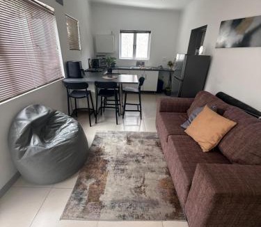 Goodwood Apartment | Sunny Snooze Holiday Home