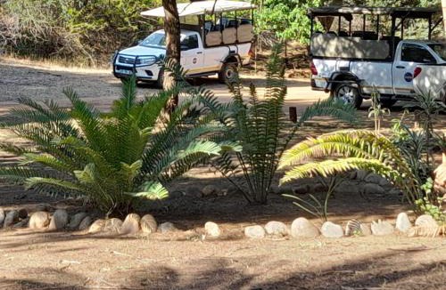 Hoedspruit Cabin | Bushriver Lodge