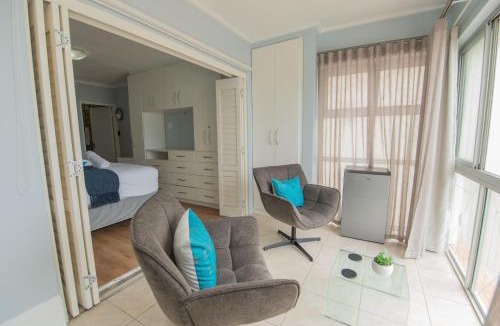 Pollok Beach Apartment | Summerseas Views