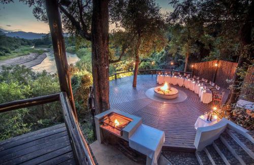 Hoedspruit Cabin | Karongwe - Kuname Safari Lodge