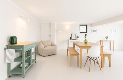 Cape Peninsula Apartment | Wildlife and Ocean Cottage
