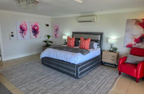 Illovo Beach House | Illovo Beach house