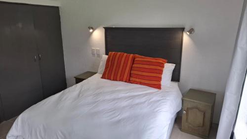 Ligfontein Apartment | Lakeview Lodge