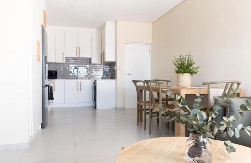Bloubergstrand Apartment | Beachfront Luxury Coastal Escape