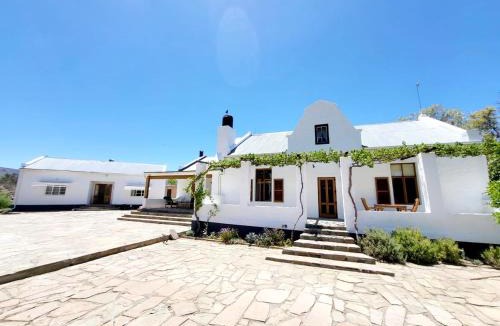 Fraserburg Villa | Homestead - Karoo Farm Stay near Beaufort-Wes and Fraserburg at Tamboershoek