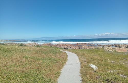 Hermanus House | Hermanus Homestay