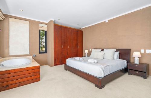 Scott Estate House | Houtbay Hilltop Villa