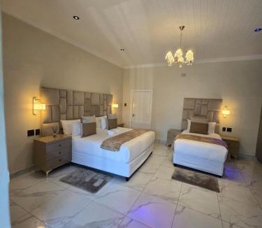 Scottsville House | The Corner Guesthouse