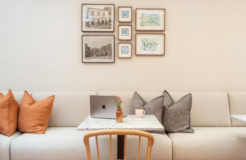 Green Point Apartment | The Exhibition Aparthotel