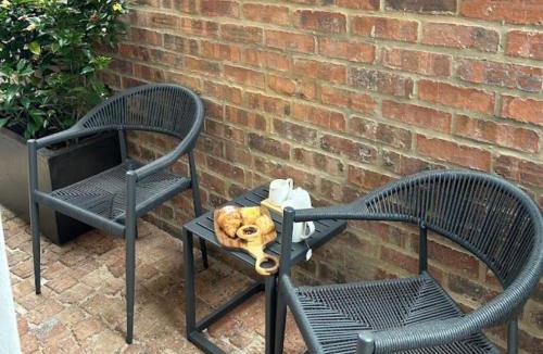 Linden House | Linden Gap Guesthouse