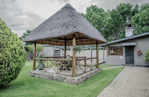 Harrismith Apartment | Summer House