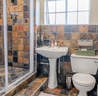 Harrismith Apartment | Summer House