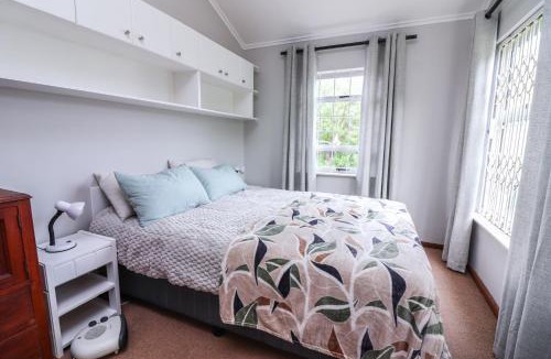 Fisherhaven House | Die Steenbras