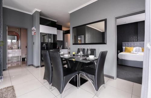 Salt River Apartment | 2BR Executive Apartment 4min from Cape Town CBD