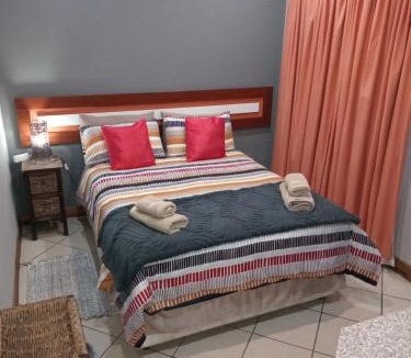 Rustenburg House | Grand Central Guesthouse