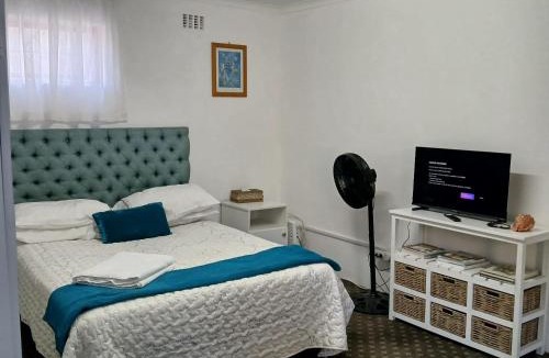 Constantia Apartment | Roseway Apartment