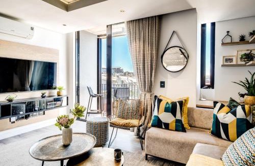 Cape Town City Centre Apartment | Urban Signature