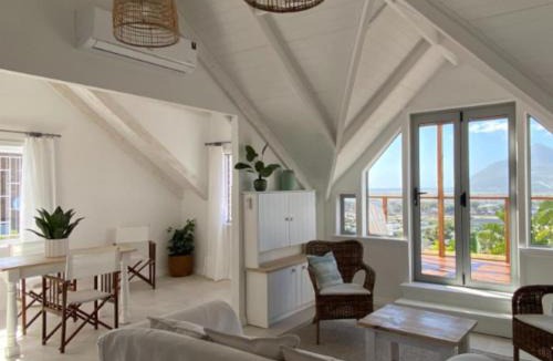 Capri Apartment | African Violet - Loft Living