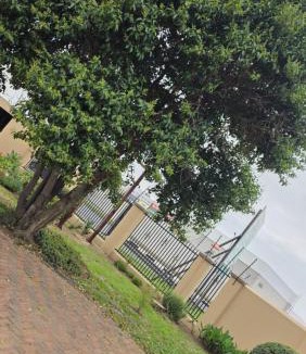 Benoni House | Ntale Guest House