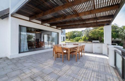 Saint Francis Bay House | Mahe Beat, St Francis Bay Canals