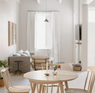 Paarl Apartment | Dorpshuis Apartment, Main Street, Paarl