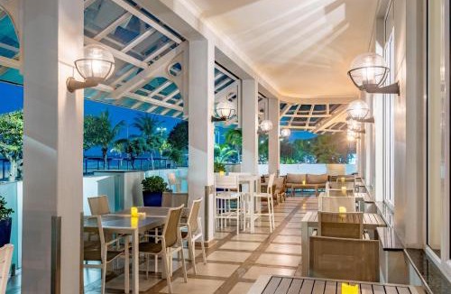 South Beach Hotel | The Edward