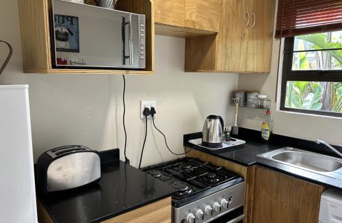 Hillcrest Apartment | Khaled Estate Cottages
