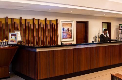 Mowbray Hotel | City Lodge Hotel Pinelands