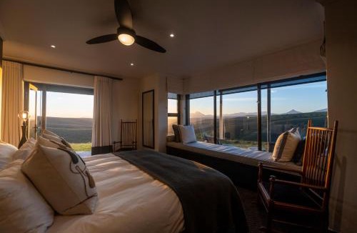 Mossel Bay Cabin | Gondwana Game Reserve