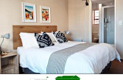 Trawal House | De Keurboom Guesthouse