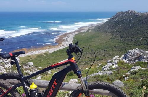 Betty's Bay House | Silvertree Collective Ocean and Mountain View